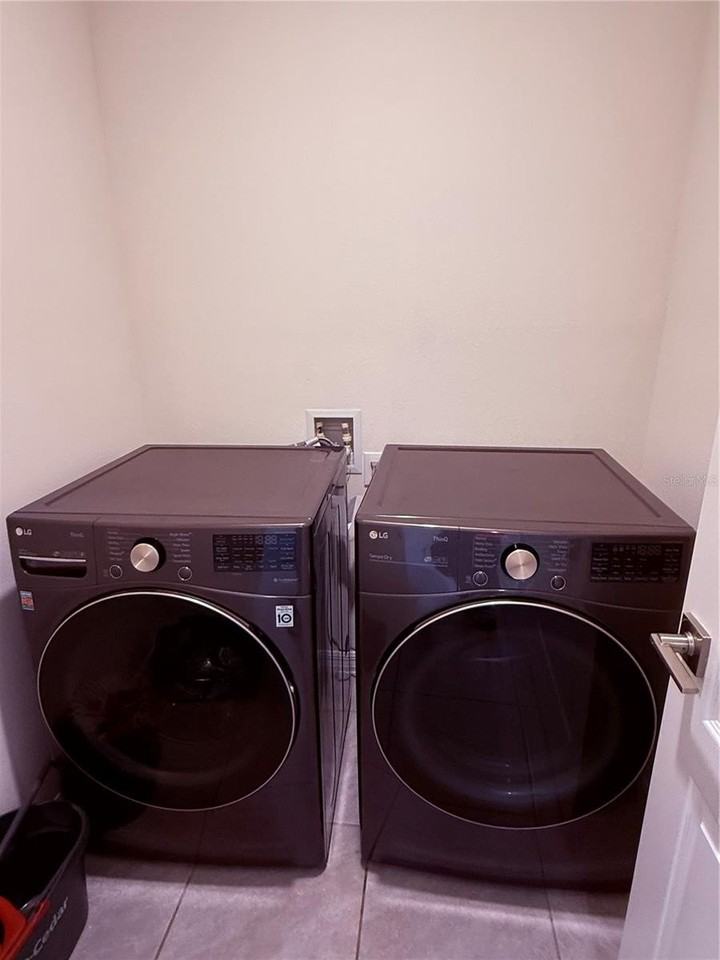 1731 Setter Ave - Photo 6 of 12