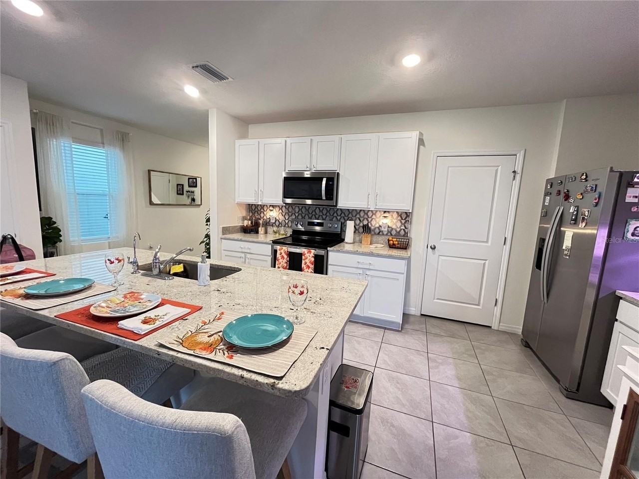 17032 Oval Rum Dr - Photo 7 of 50