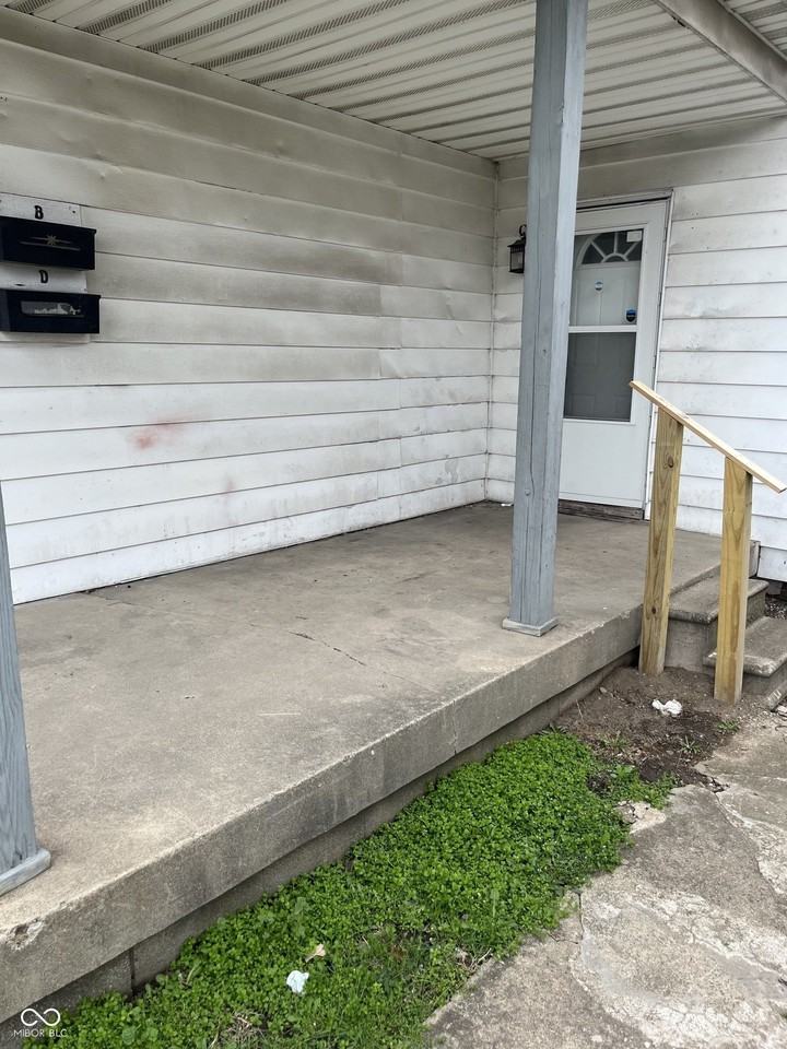 1944 Shelby St Apt A - Photo 3 of 21