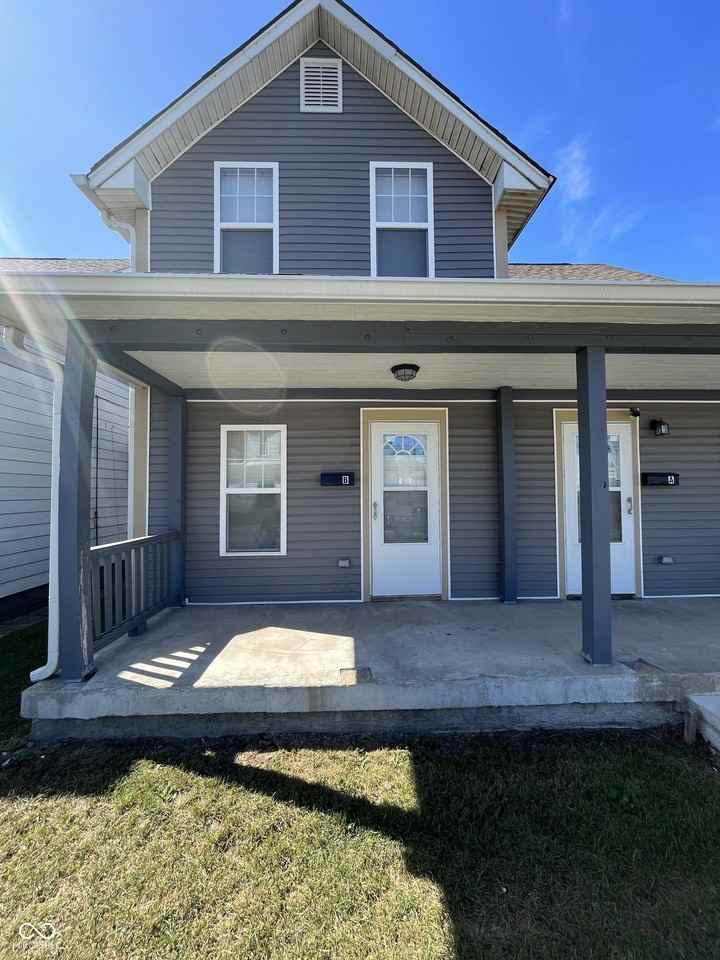 1952 Shelby St Unit B - Photo 2 of 11