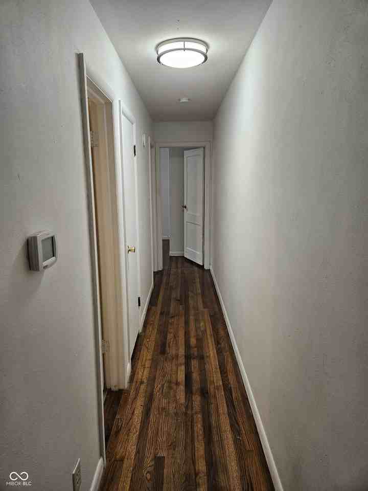 2036 Calhoun St - Photo 7 of 14