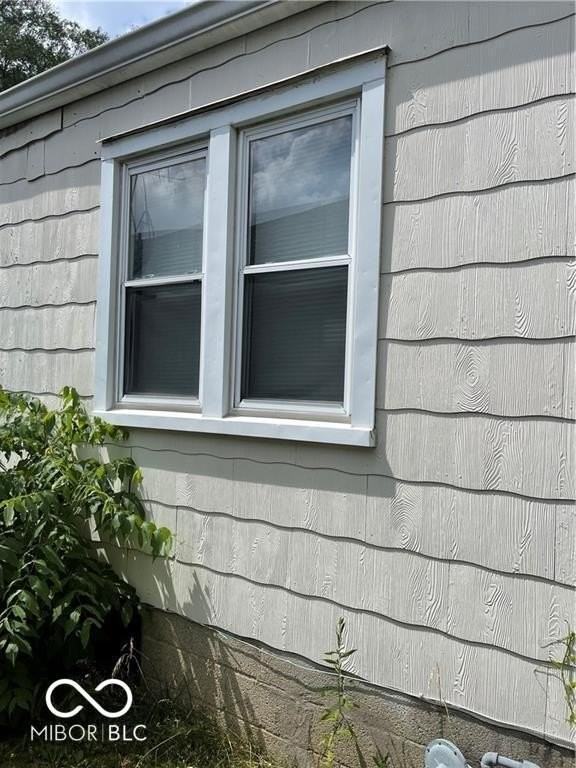 216 N 6th Ave - Photo 2 of 17