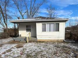 featured image of 4622 E 30th St