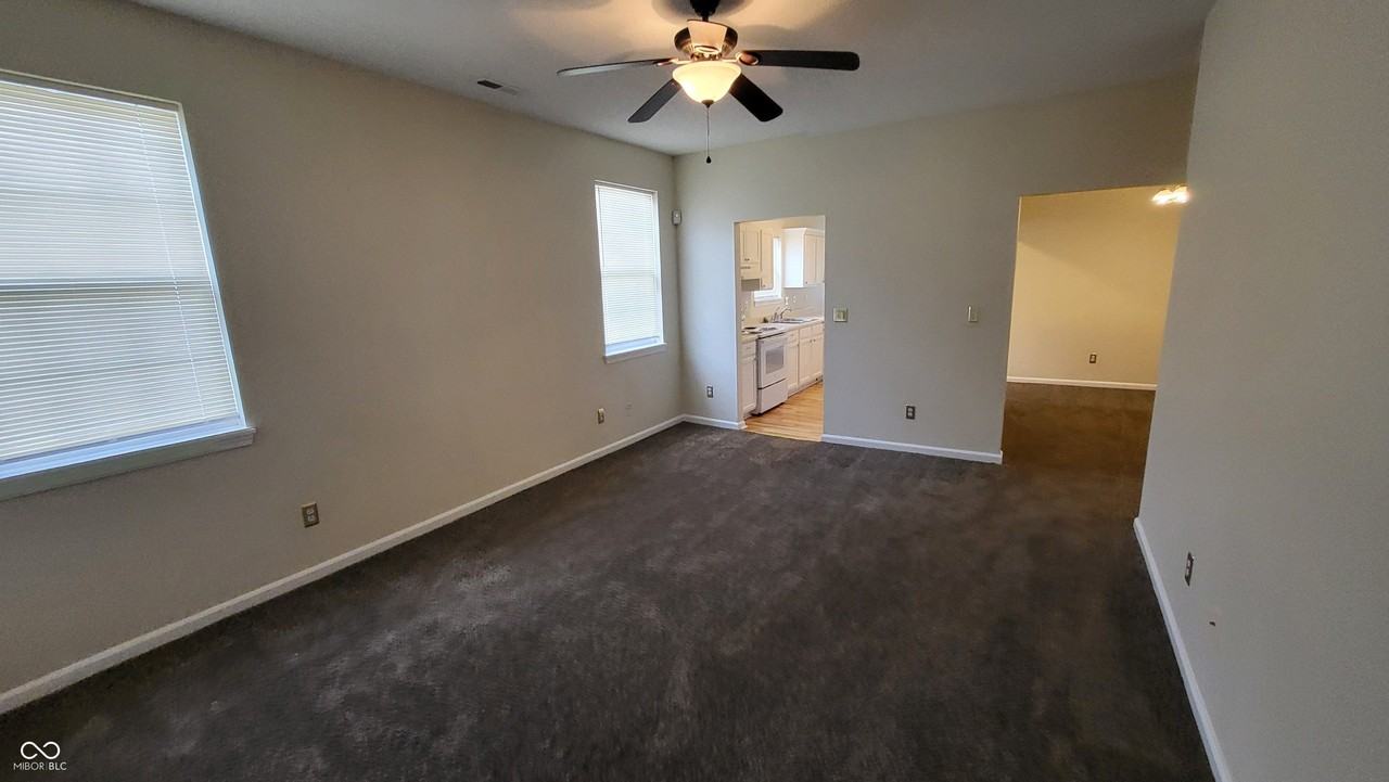 6025 Prairie Meadow Dr - Photo 3 of 22