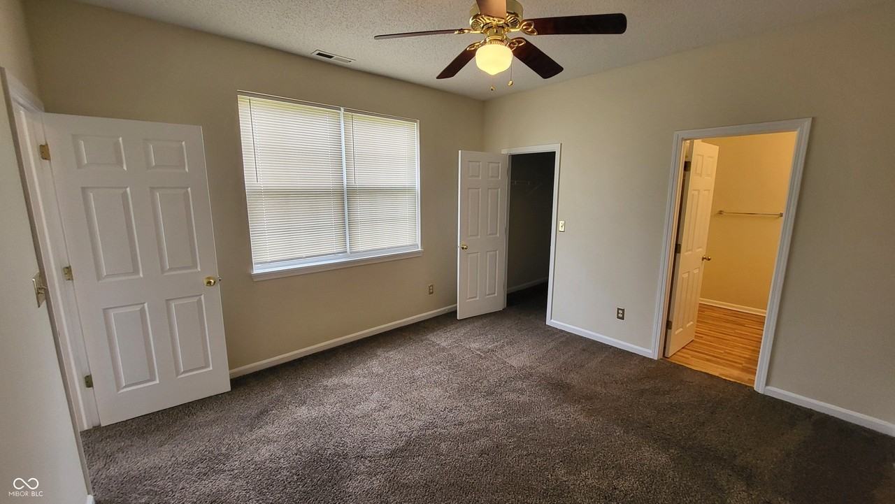 6025 Prairie Meadow Dr - Photo 4 of 22