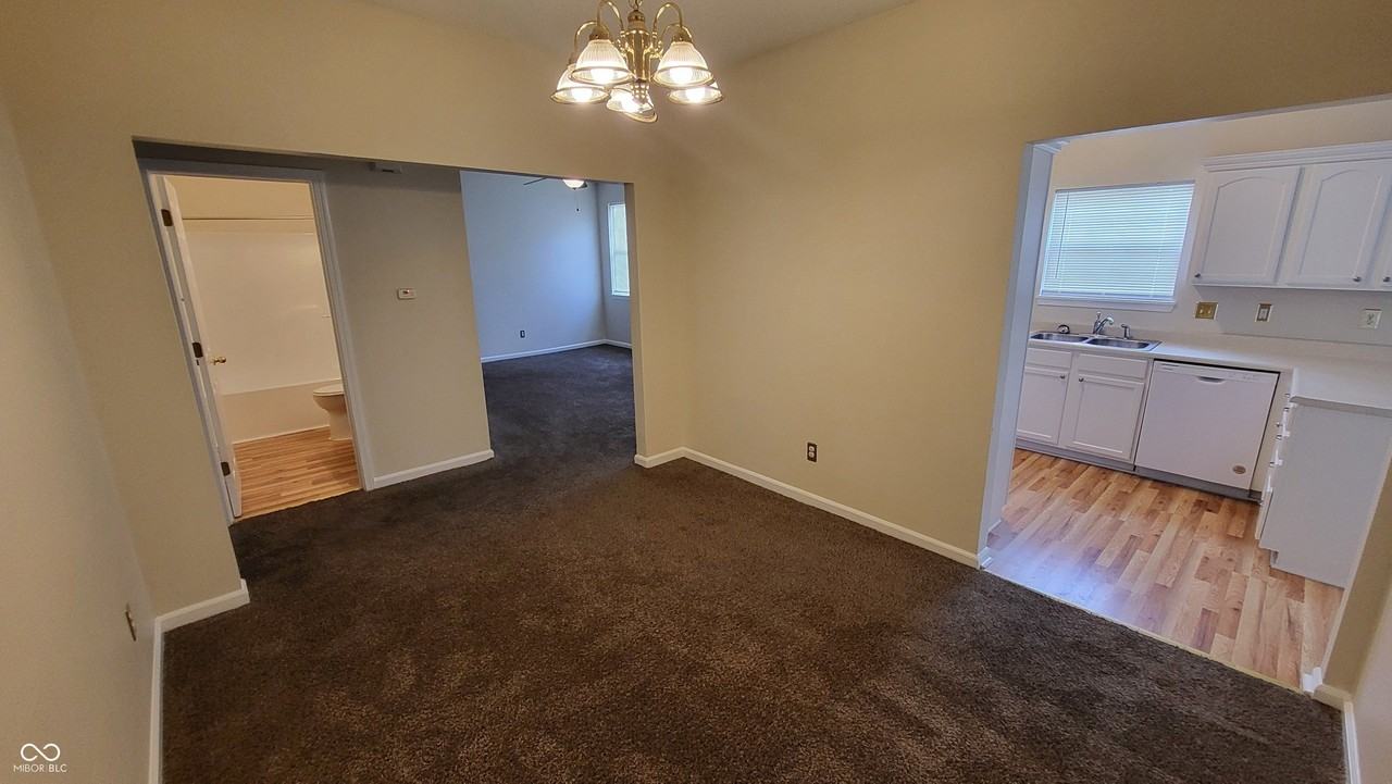 6025 Prairie Meadow Dr - Photo 6 of 22