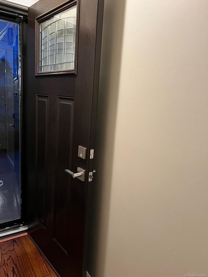 38215 Circle Dr - Photo 7 of 50