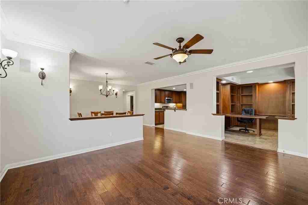 12422 Benton Dr #2 - Photo 5 of 42