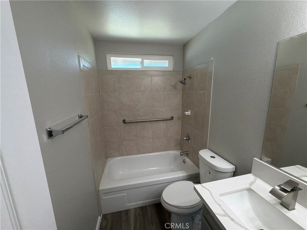 24280 Cottonwood Ave - Photo 7 of 18