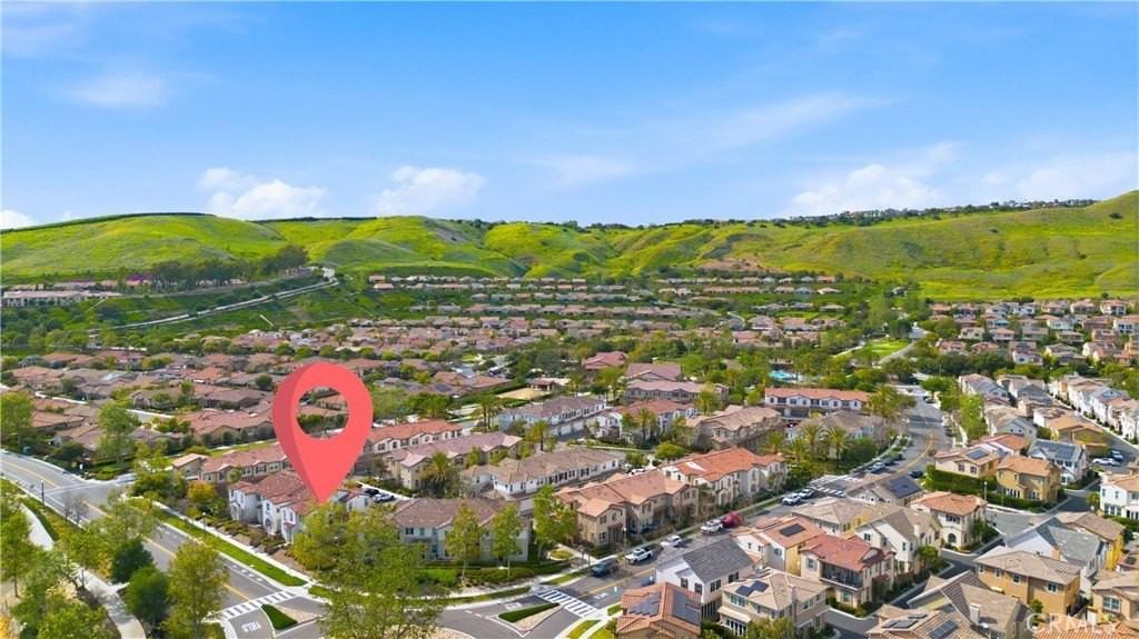 32 Gallo St - Photo 2 of 50