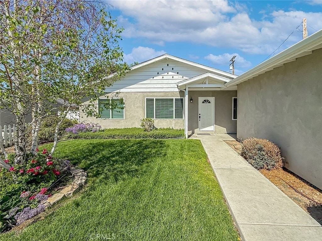 51 Quinta Vista Dr - Photo 2 of 24