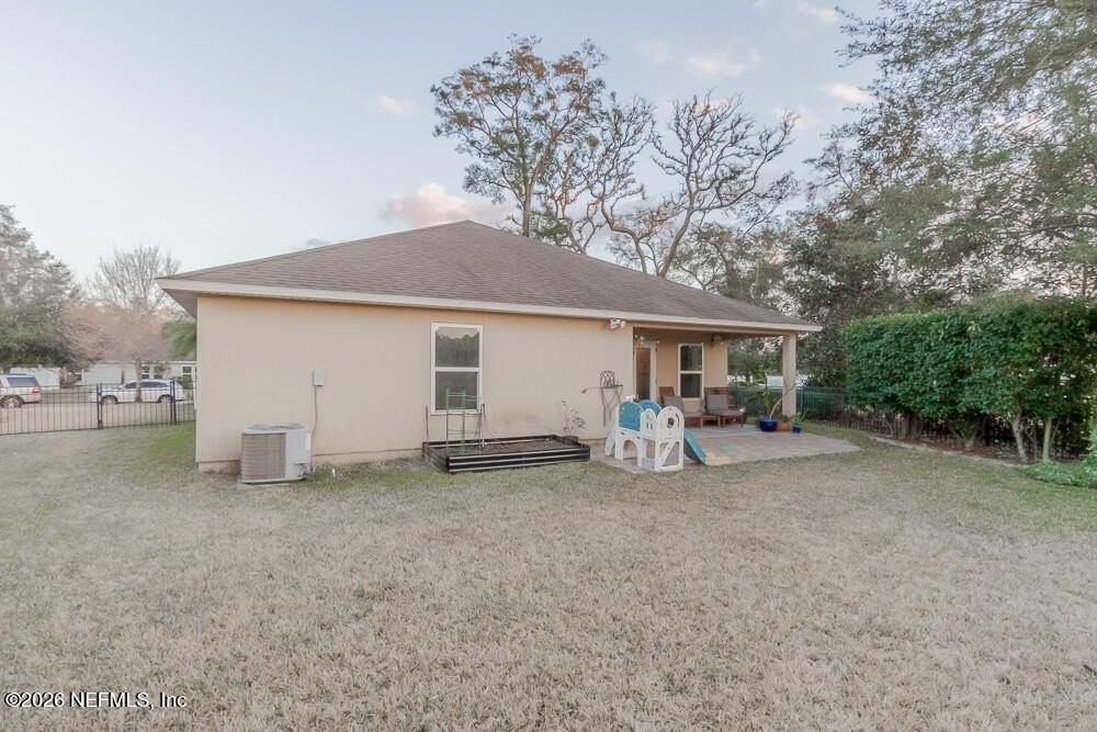 15078 Durbin Cove Way - Photo 5 of 50