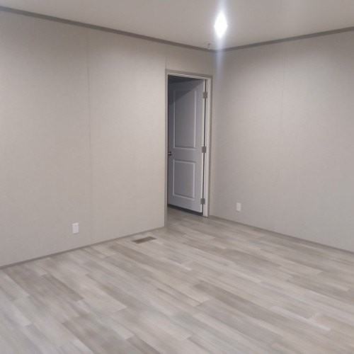 343 Beaver Dam Cir - Photo 2 of 12