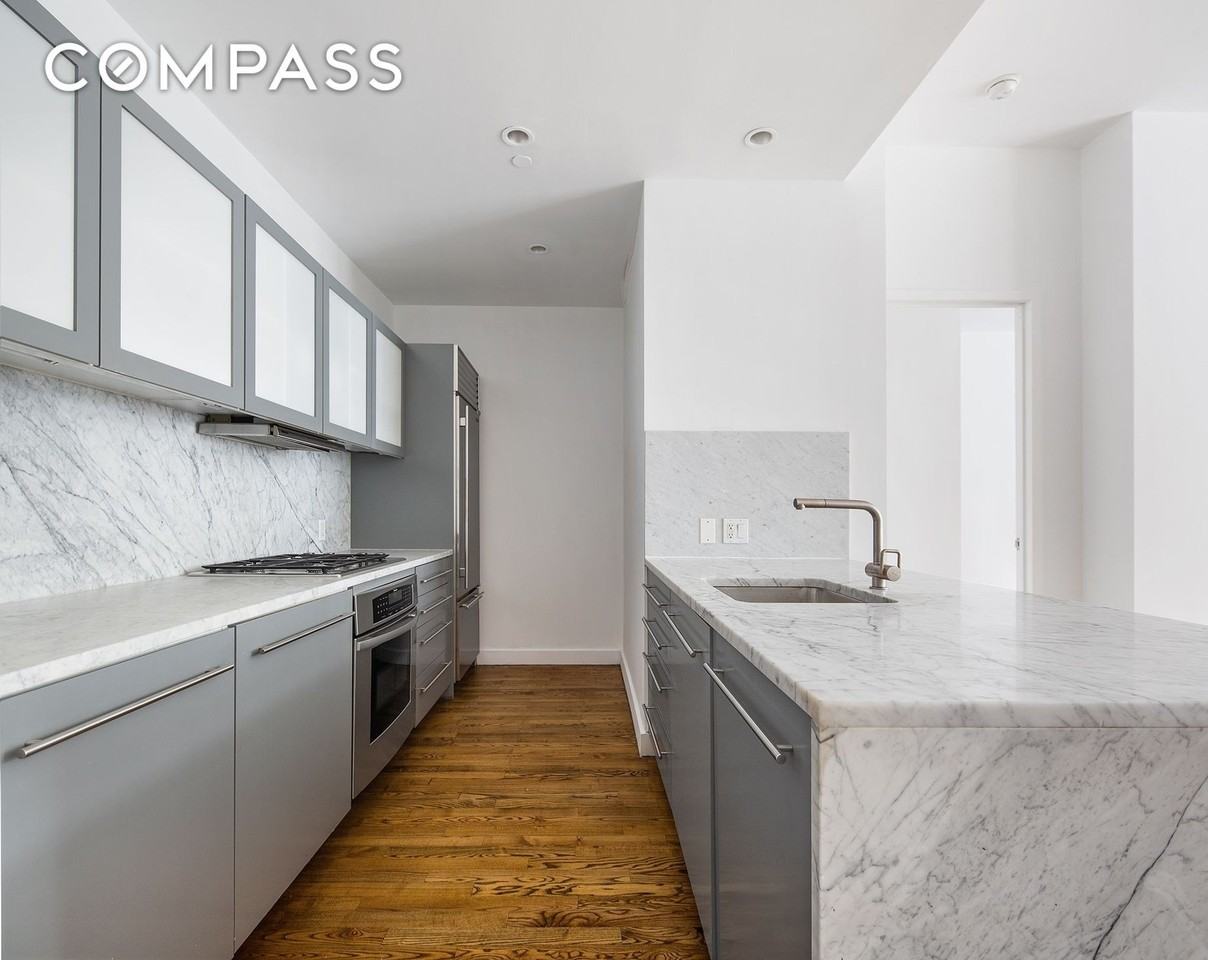 210 Lafayette St #2E - Photo 5 of 10