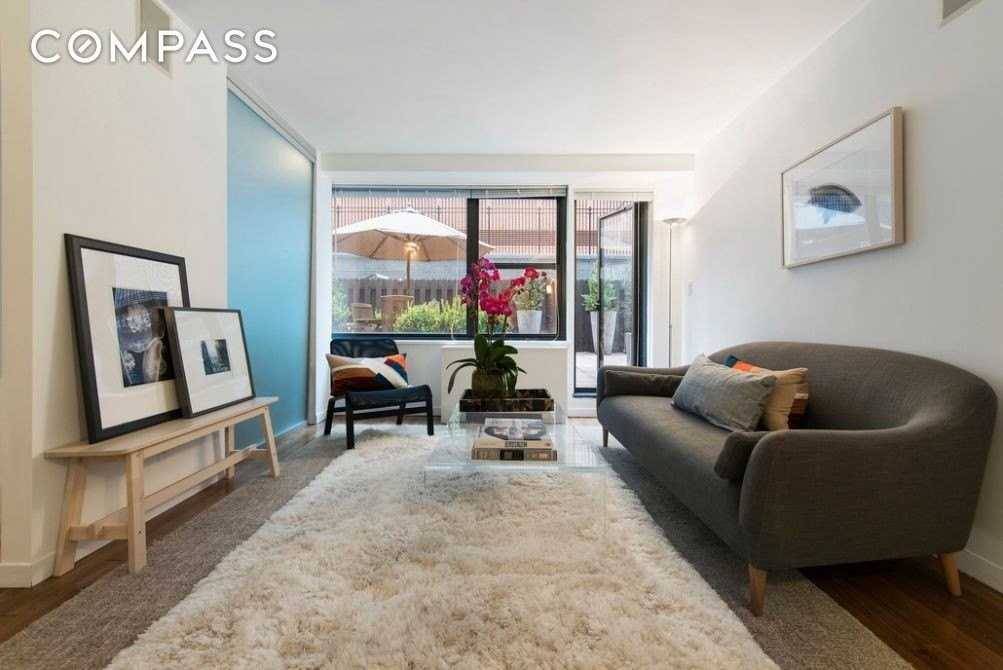 7 E 14th St #201 - Photo 3 of 12