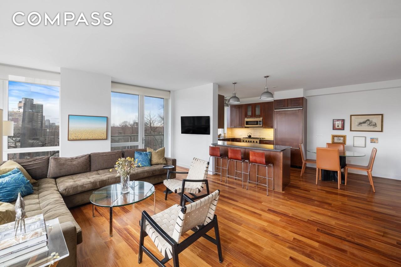 640 W 237th St #6D - Photo 2 of 8