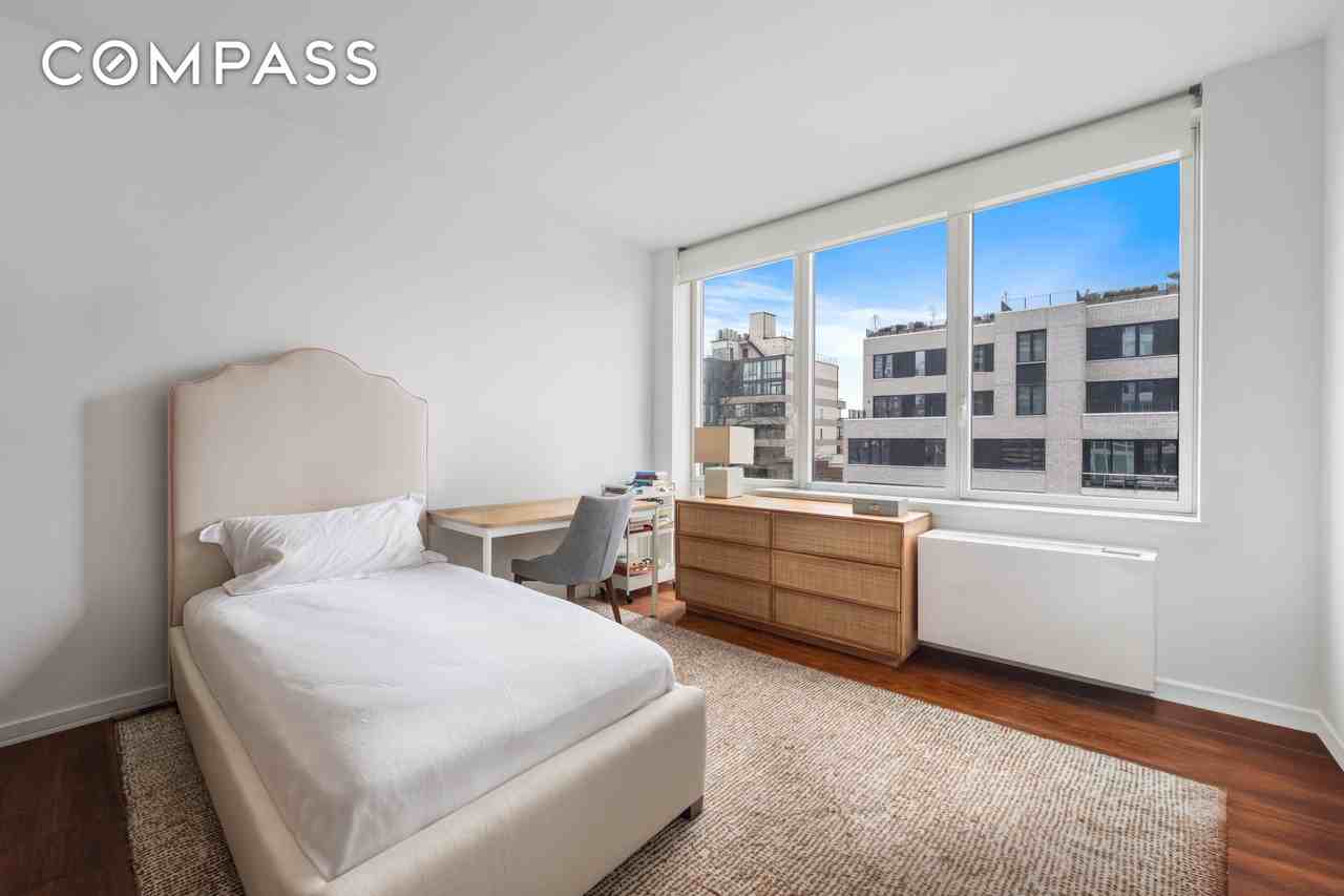 640 W 237th St #6D - Photo 7 of 8