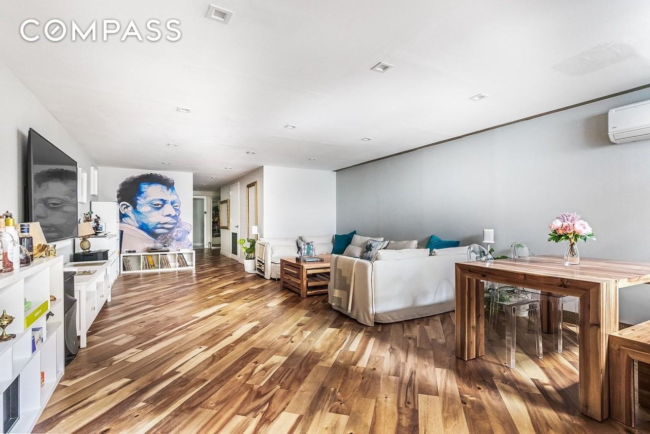 901 Saint Marks Ave - Photo 5 of 20