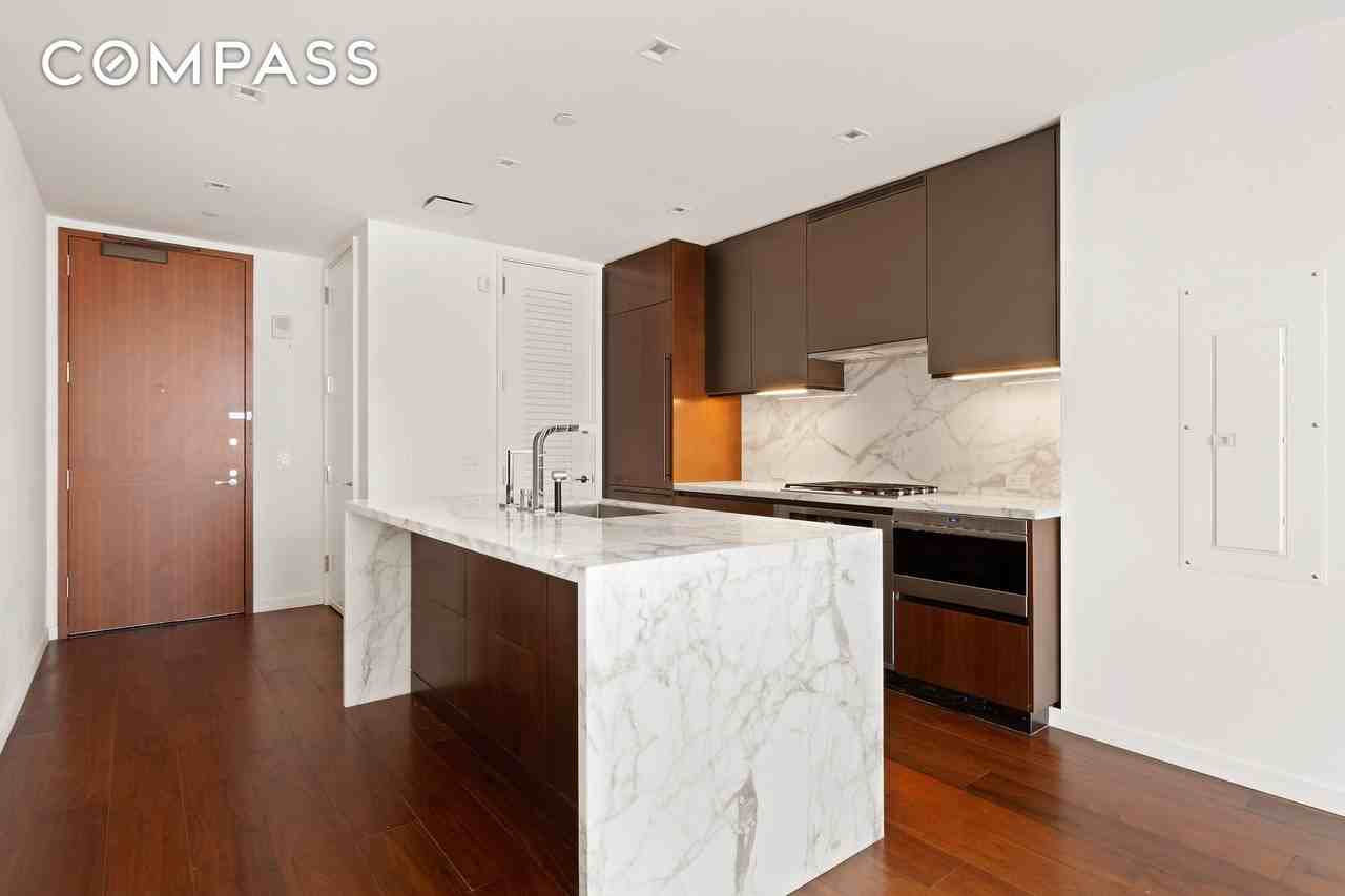 1 W End Ave #14G - Photo 2 of 24