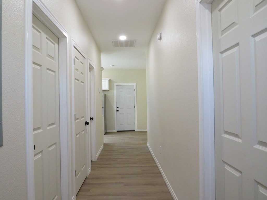 5622 S County Road 1202 Unit B - Photo 4 of 8