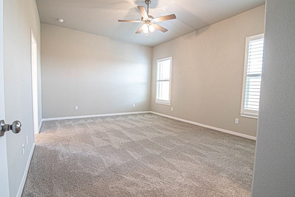 2714 Southwest St - Photo 5 of 37