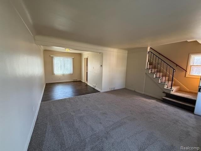 24210 Coolidge Hwy - Photo 3 of 15