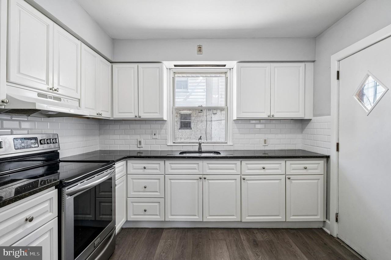 65 Hartley Rd - Photo 7 of 15