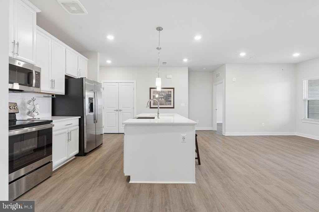 12850 Mosaic Park Way Unit 2-W - Photo 5 of 50