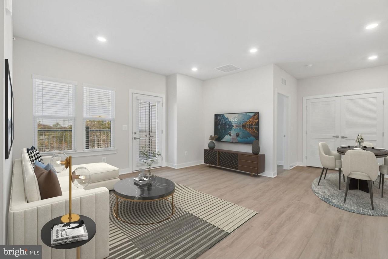 12850 Mosaic Park Way Unit 2-W - Photo 7 of 50