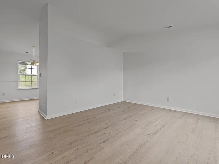 3676 Watkins Ridge Ct - Photo 7 of 17