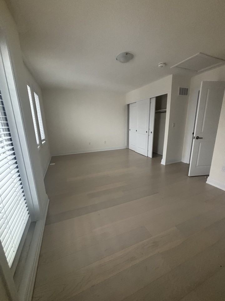 Mostar St & Main St - Photo 4 of 4