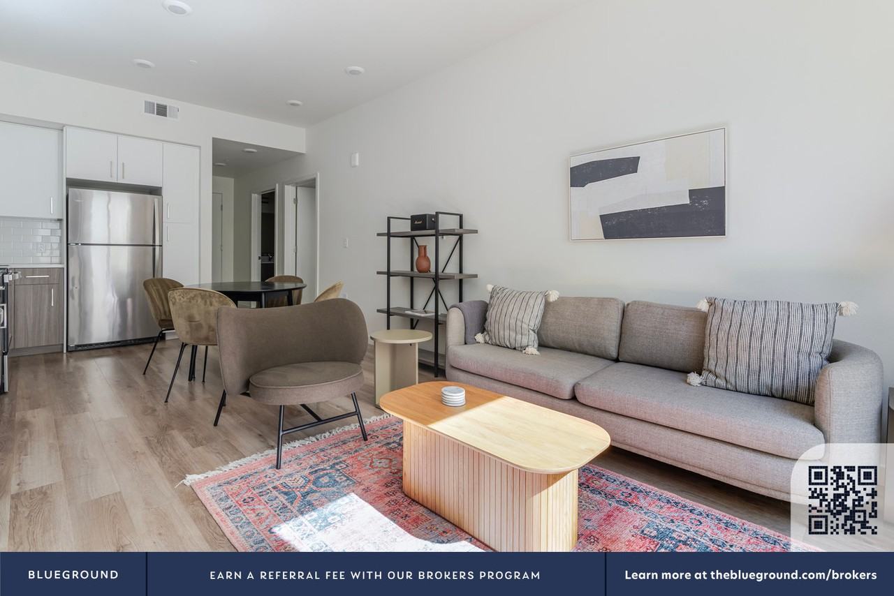 22271 Foothill Boulevard - Photo 4 of 50