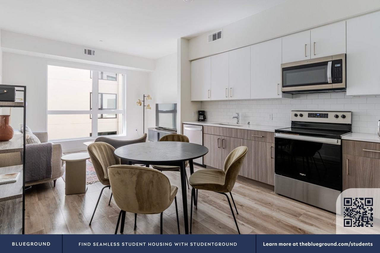 22271 Foothill Boulevard - Photo 6 of 50