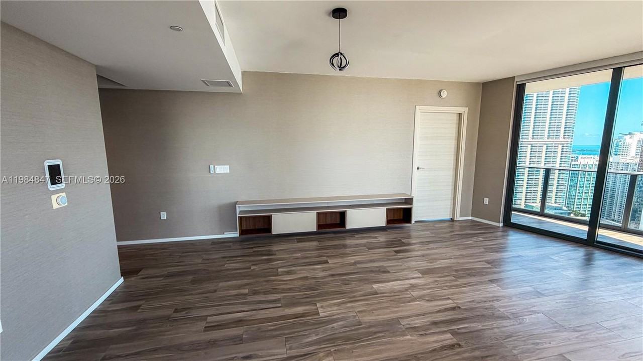 SW 9th St & S Miami Ave - Photo 7 of 18