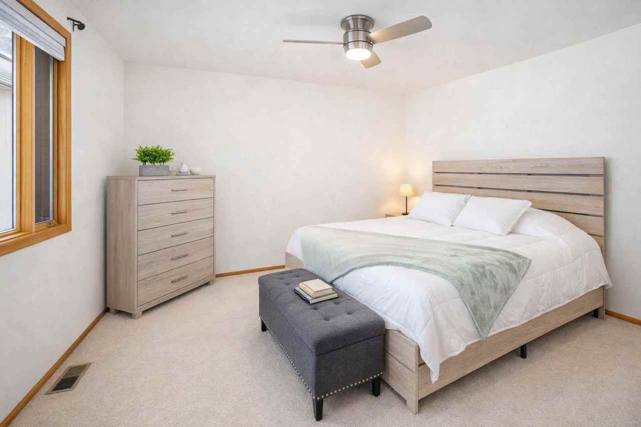 N307 Eastowne Ct #1061648P - Photo 7 of 14