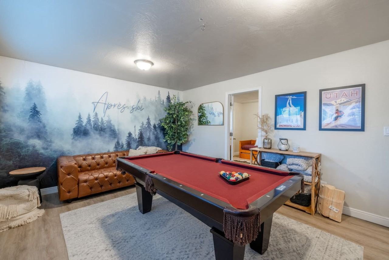 1655 E 9800 S #1295138P - Photo 3 of 37