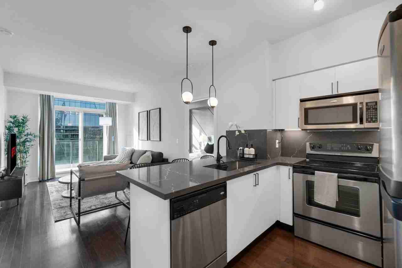 18 Yonge St #1403751P - Photo 6 of 27