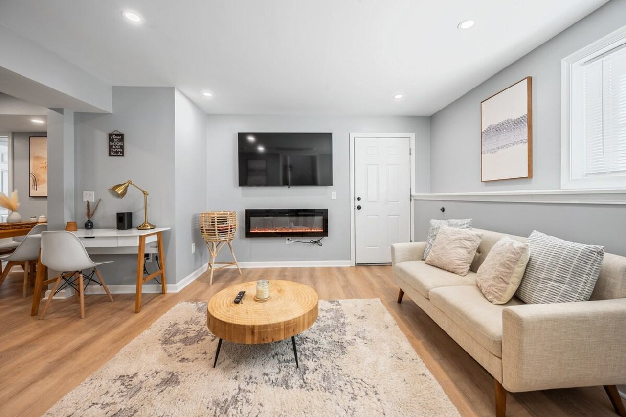 81 Luna St #1468240P - Photo 3 of 20