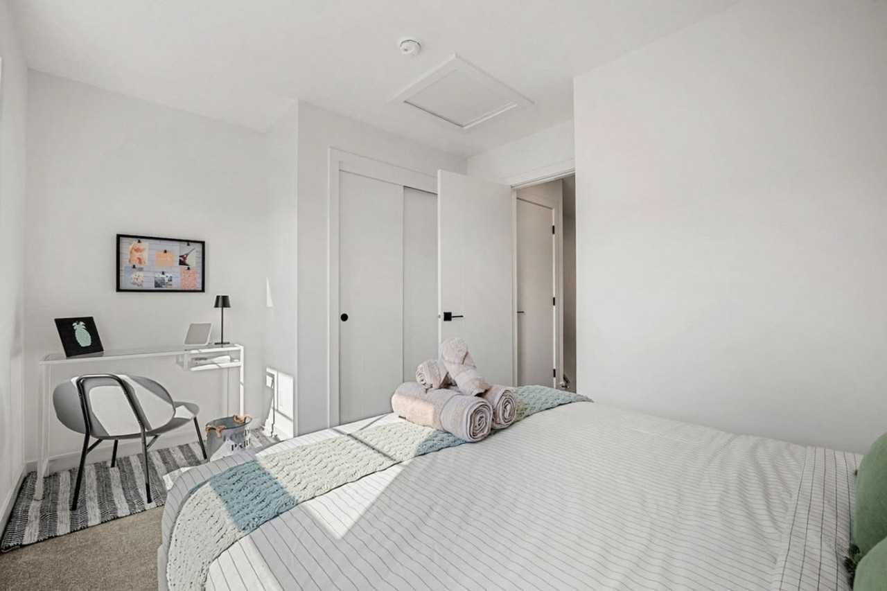 2231 81 St Sw #1314555P - Photo 4 of 44