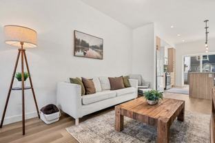 2231 81 St Sw - Photo 1 of 1