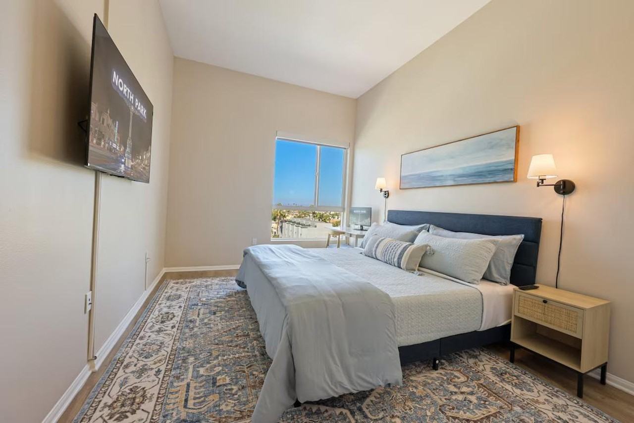 4355 Ohio St #1472542P - Photo 5 of 27