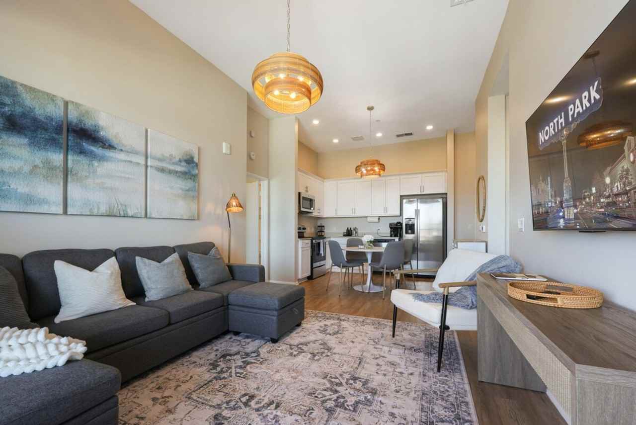 4355 Ohio St #1472542P - Photo 6 of 27