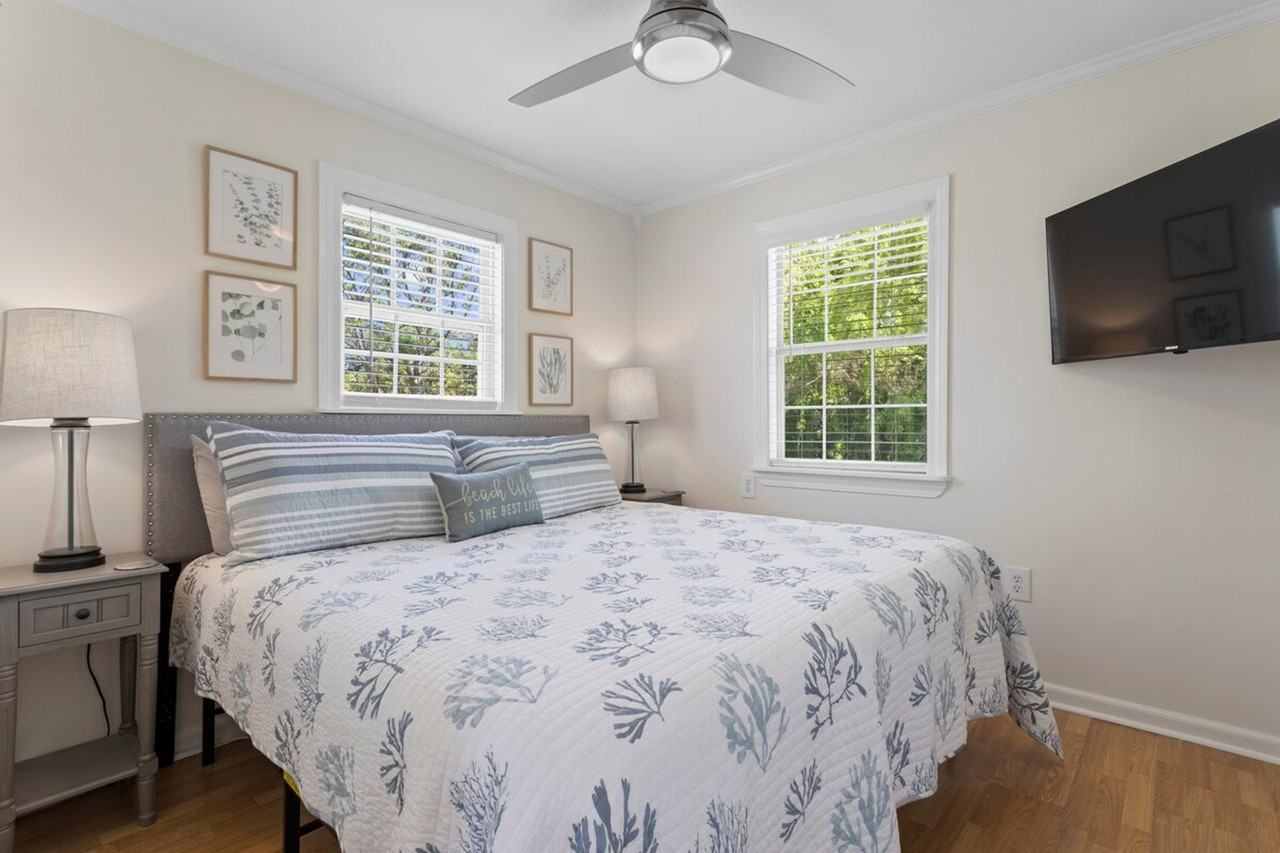 312 Water St #1473611P - Photo 6 of 34