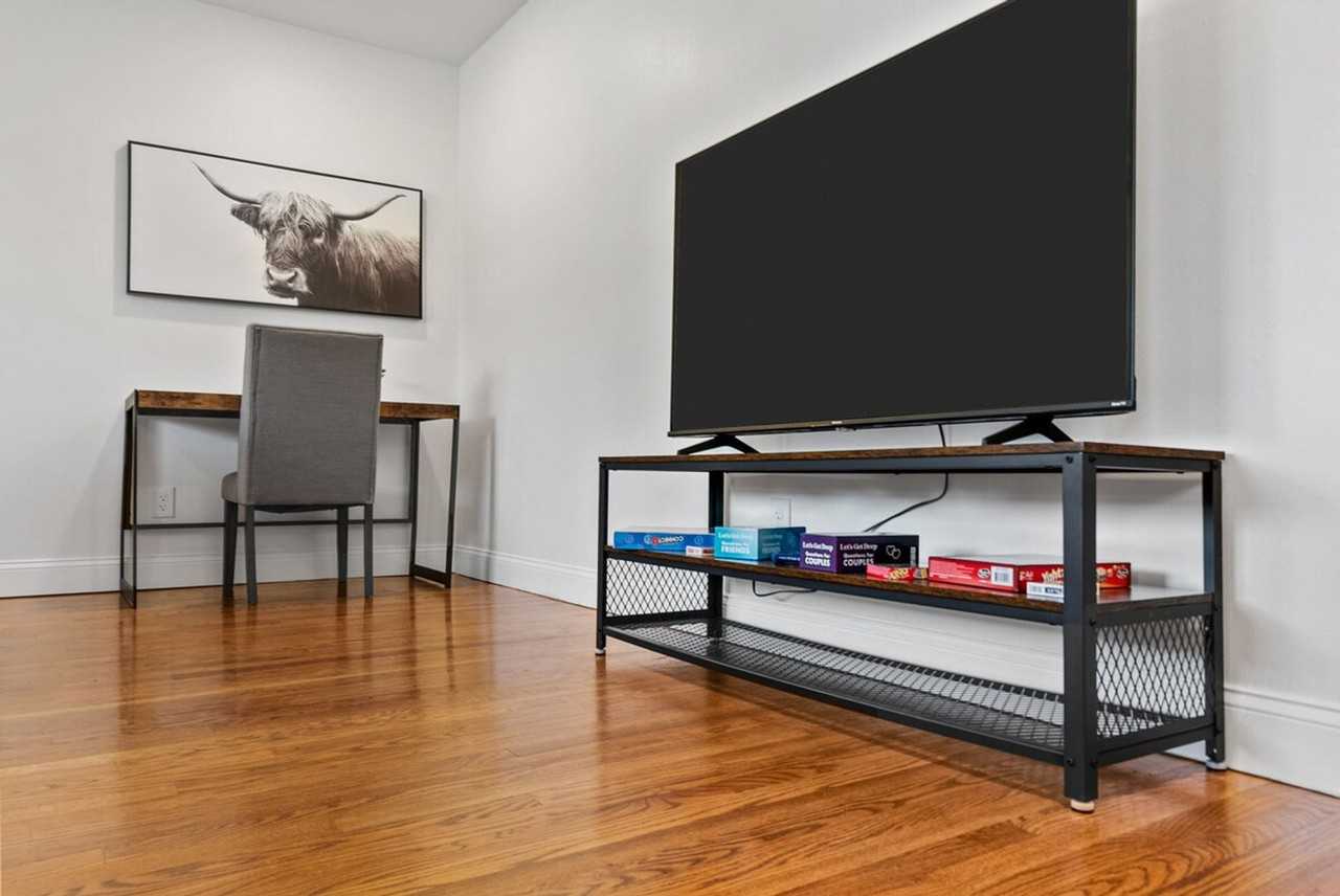 5382 Kings Park Dr #1472891P - Photo 5 of 46