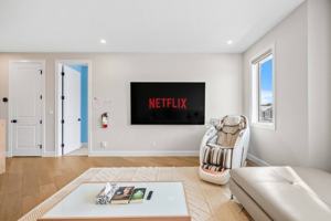 featured image of 195 Carringford View Nw