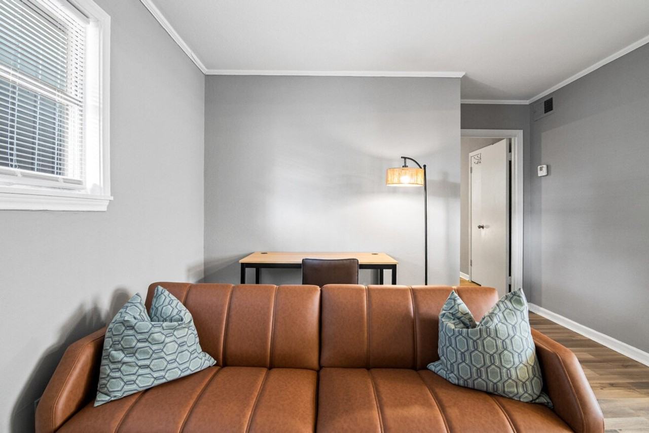 2409 Brun St #1497892P - Photo 4 of 23