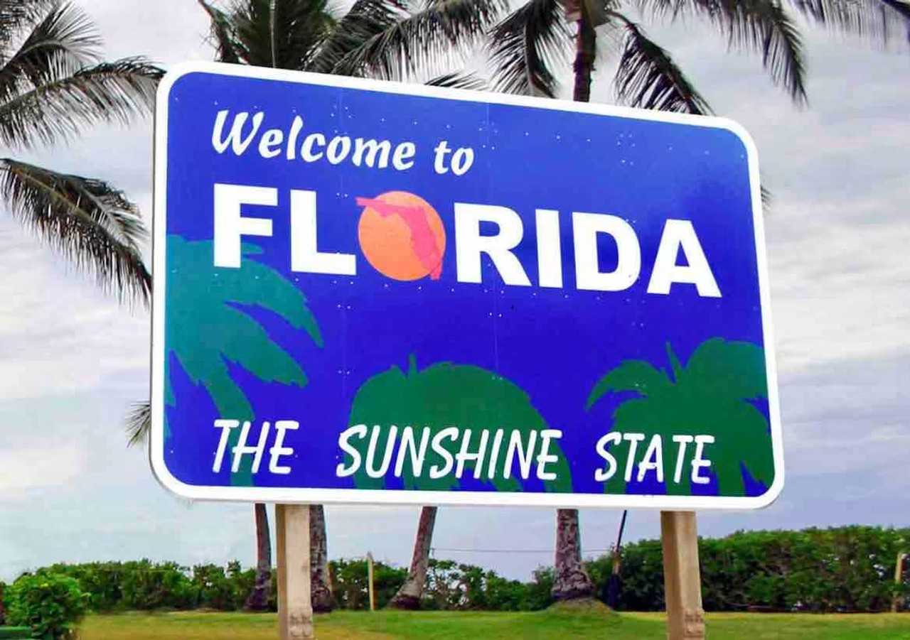 9001 Sw 156th St #1502848P - Photo 2 of 43