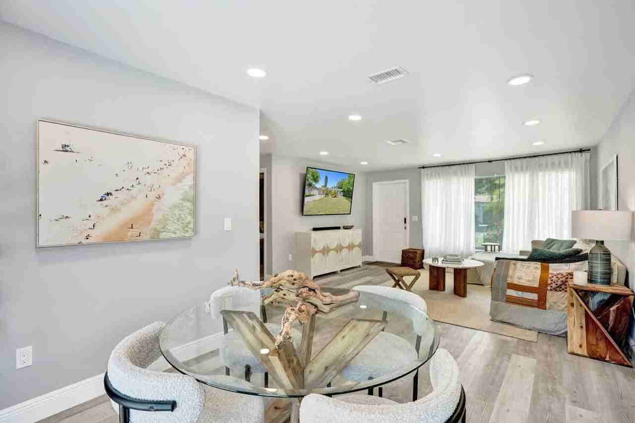 1587 Ne 30th St #1503921P - Photo 6 of 50