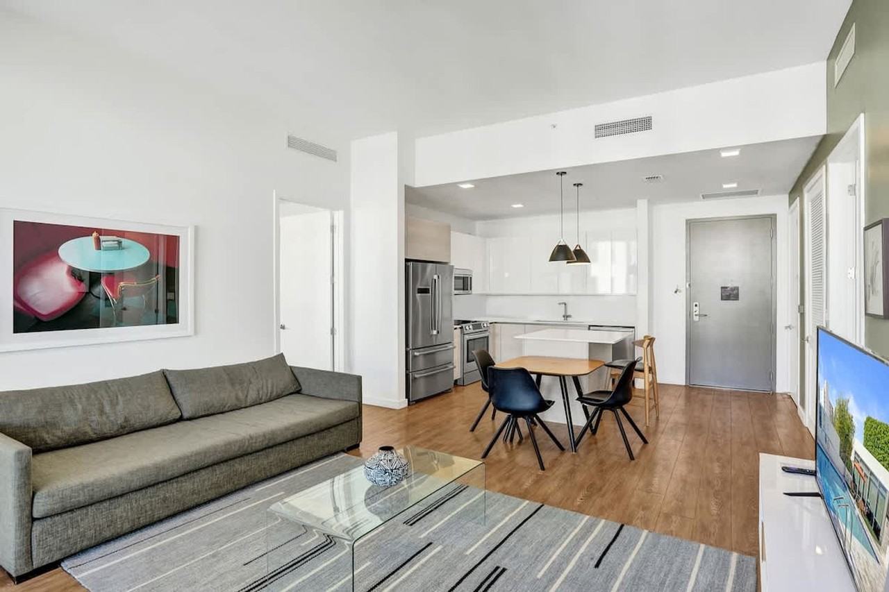 1220 17th St #1503941P - Photo 2 of 35