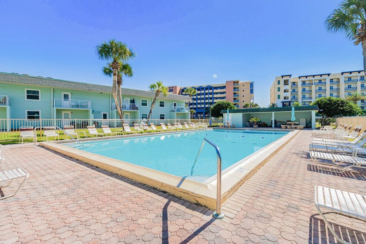 885 Santa Rosa Blvd #1502065P - Photo 3 of 32